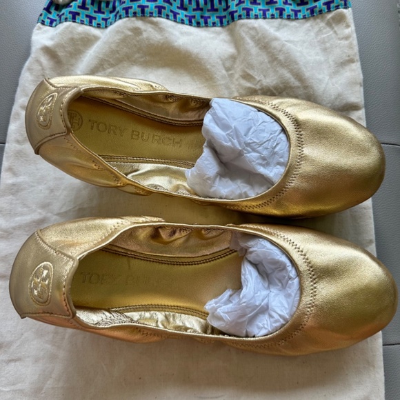 Tory Burch - Eddie Metallic Ballet Flat - Picture 11 of 15